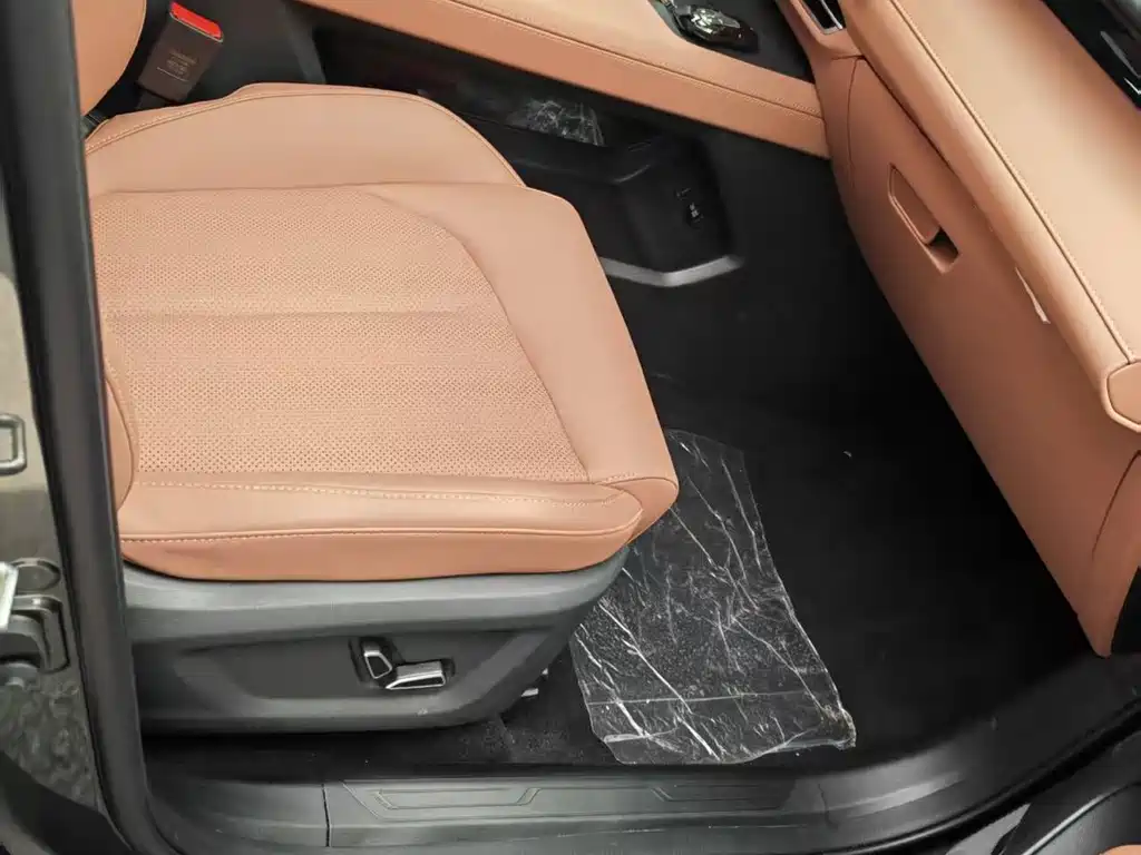 CHANGAN UNI Z NEW ENERGY