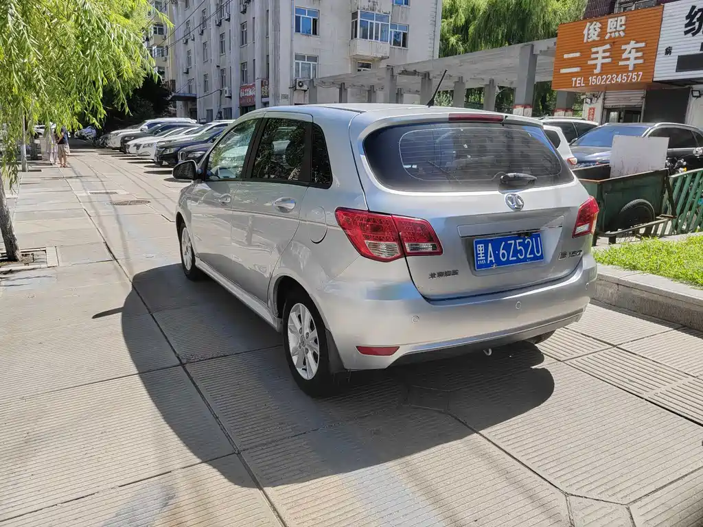 BAIC E-Series — миниатюра 4