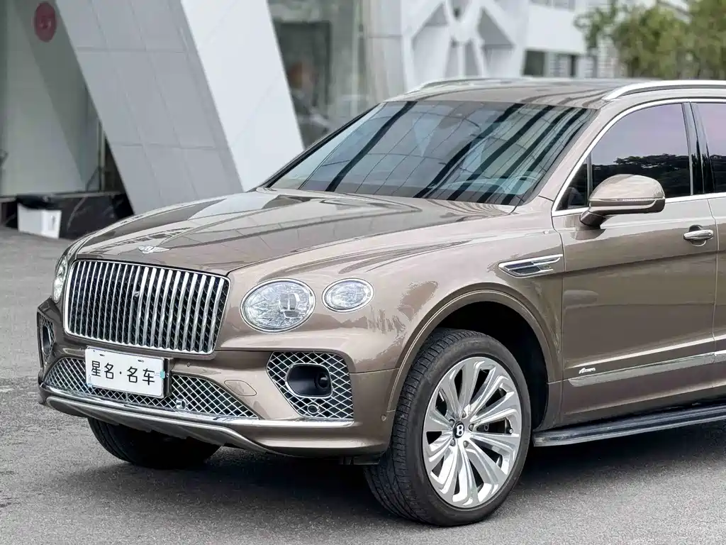 Bentley Bentayga — миниатюра 22