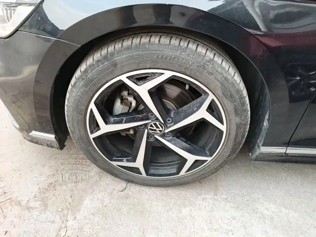 Volkswagen Magotan — миниатюра 23