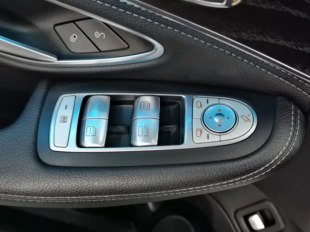 Mercedes-Benz C-Class C 2016 C 200 L Sport