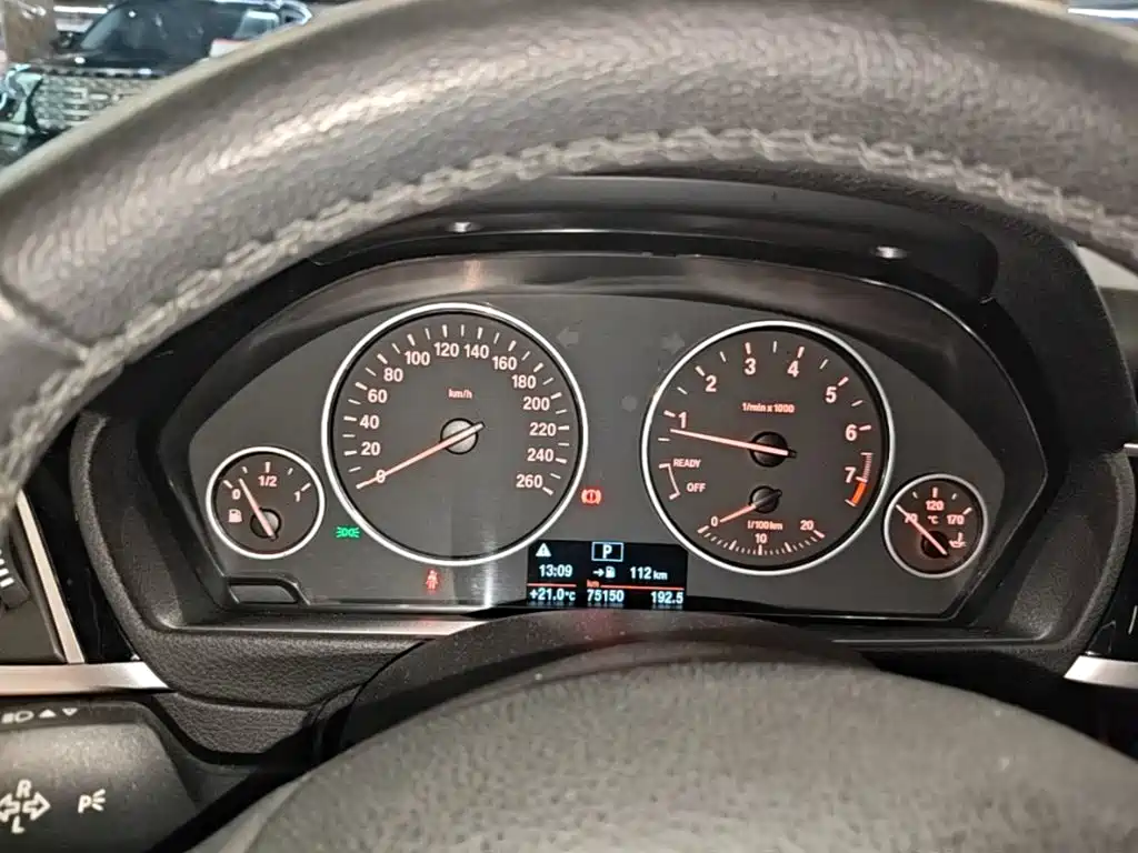 BMW 3 Series — миниатюра 12