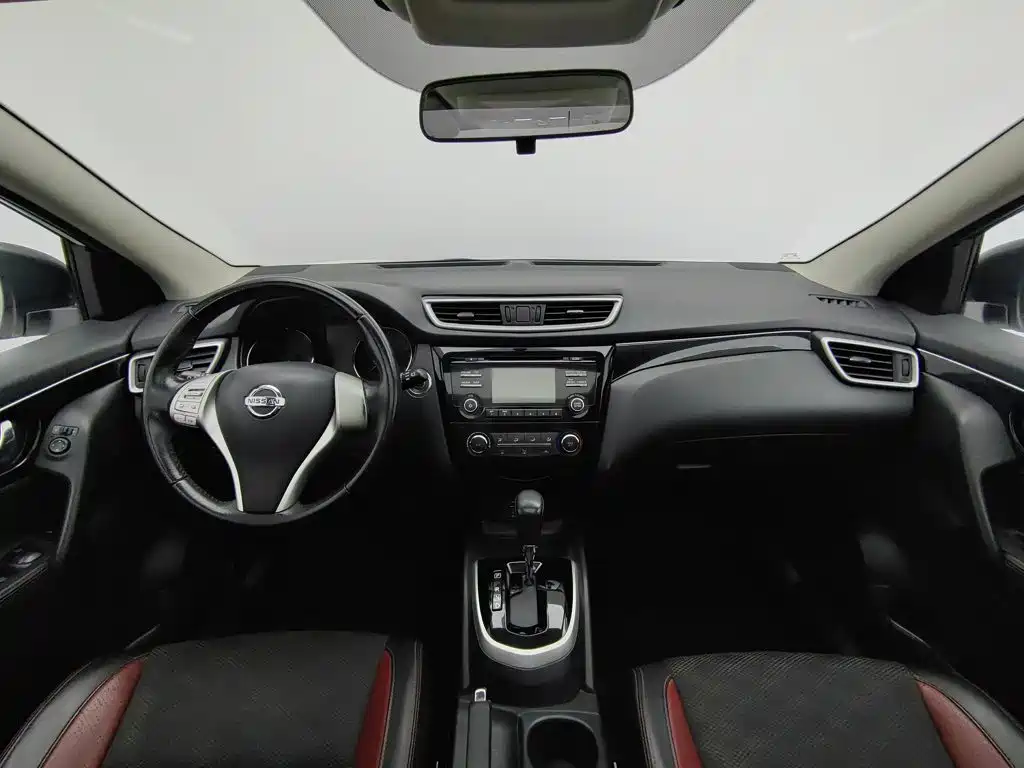 Nissan Qashqai — миниатюра 5