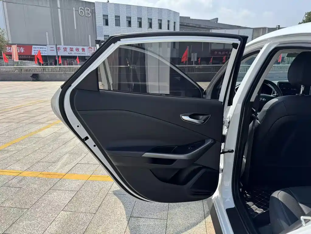 Hyundai Fista — миниатюра 14
