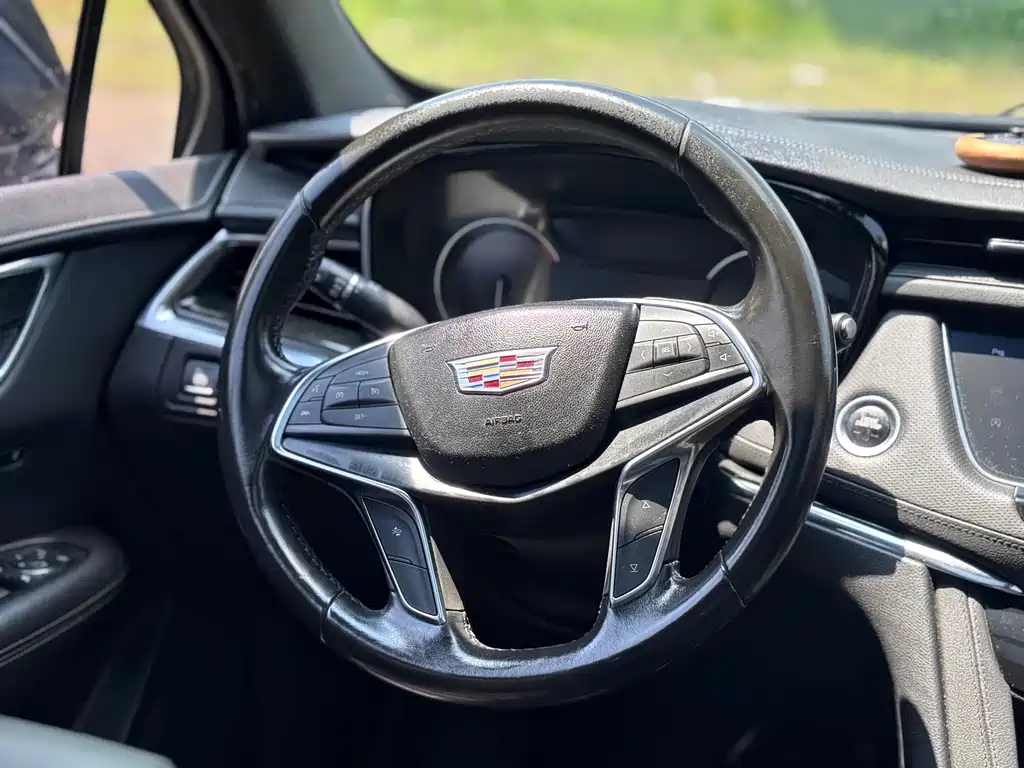 Cadillac XT5 — миниатюра 18