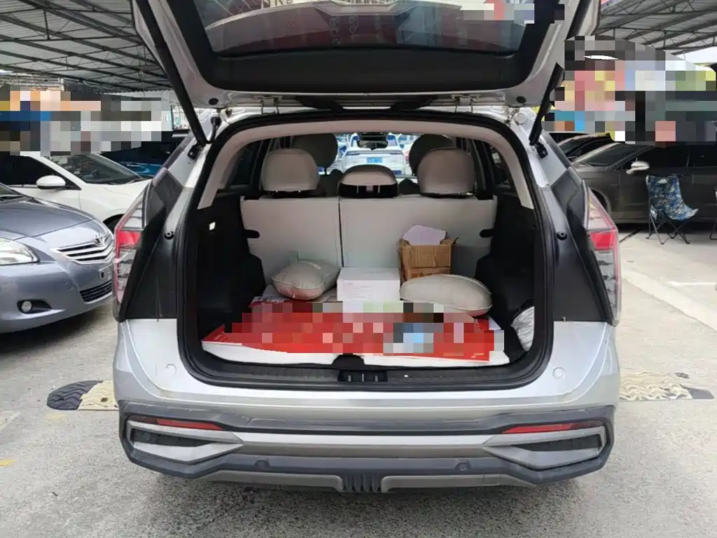 Geely Boyue L — миниатюра 19