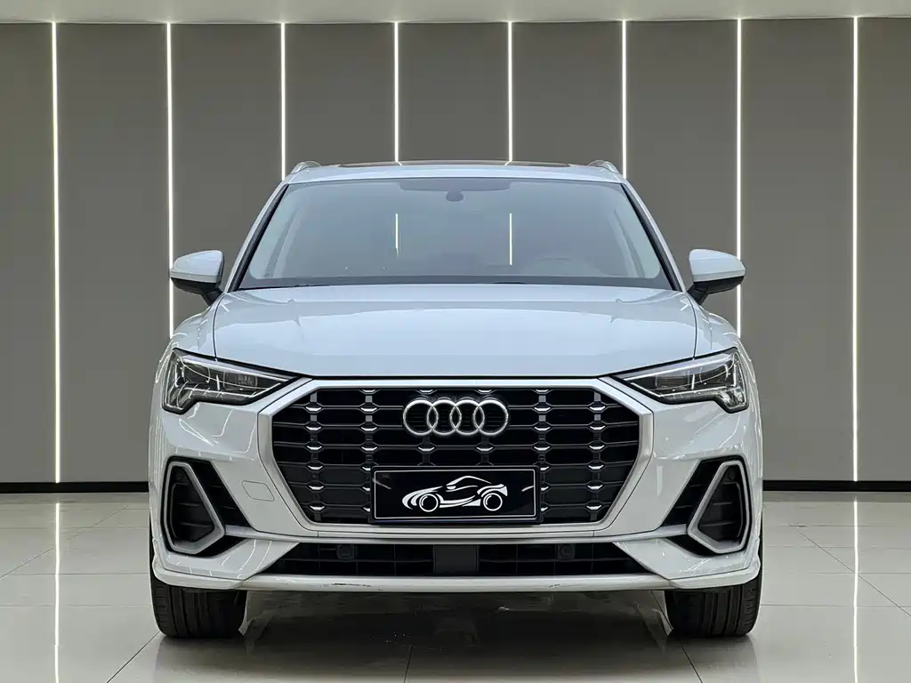 Audi Q3 — миниатюра 2
