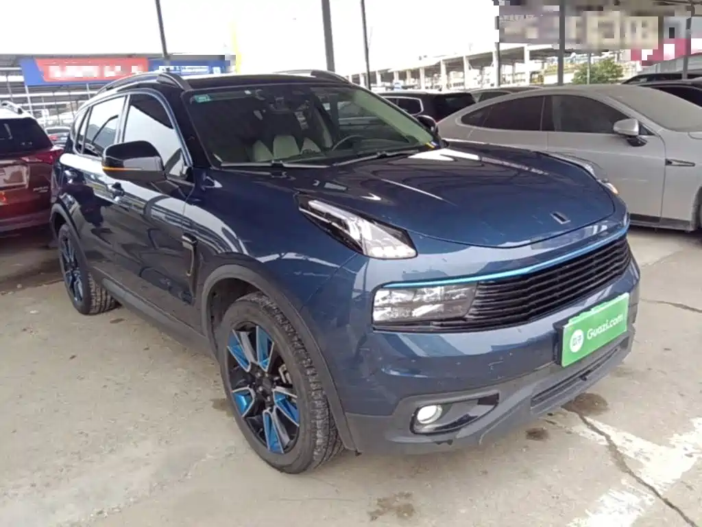 Lynk & Co 01 — миниатюра 4