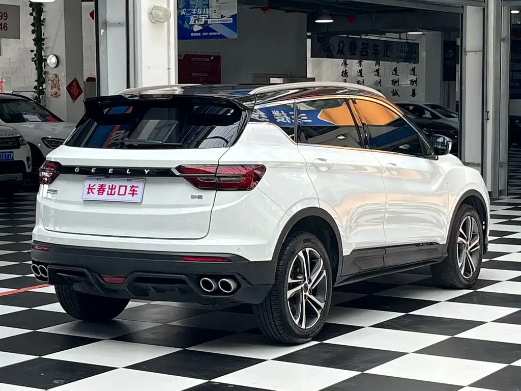 Geely Binyue — миниатюра 6