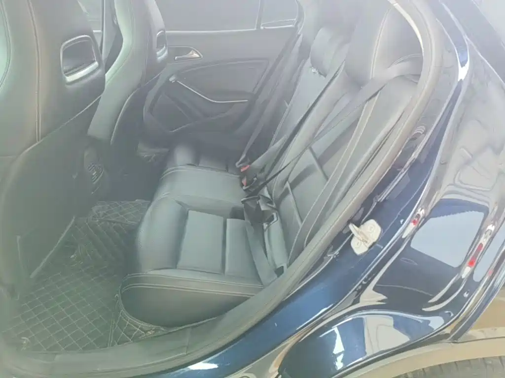Mercedes-Benz GLA — миниатюра 17