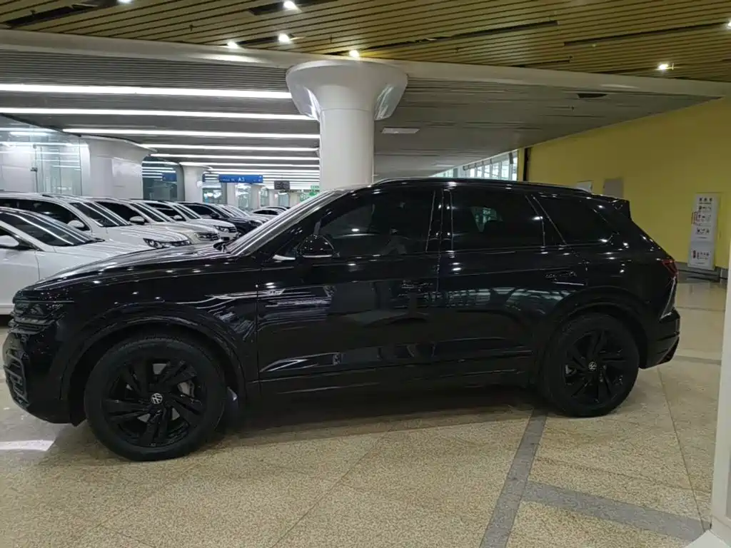 Volkswagen Touareg — миниатюра 4