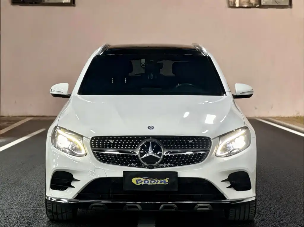 MERCEDES-BENZ GLC