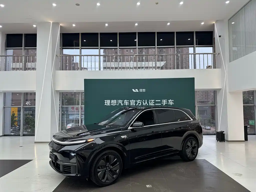 Li Auto L7