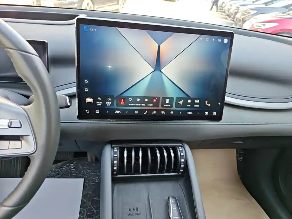 BYD Yuan Plus — миниатюра 13