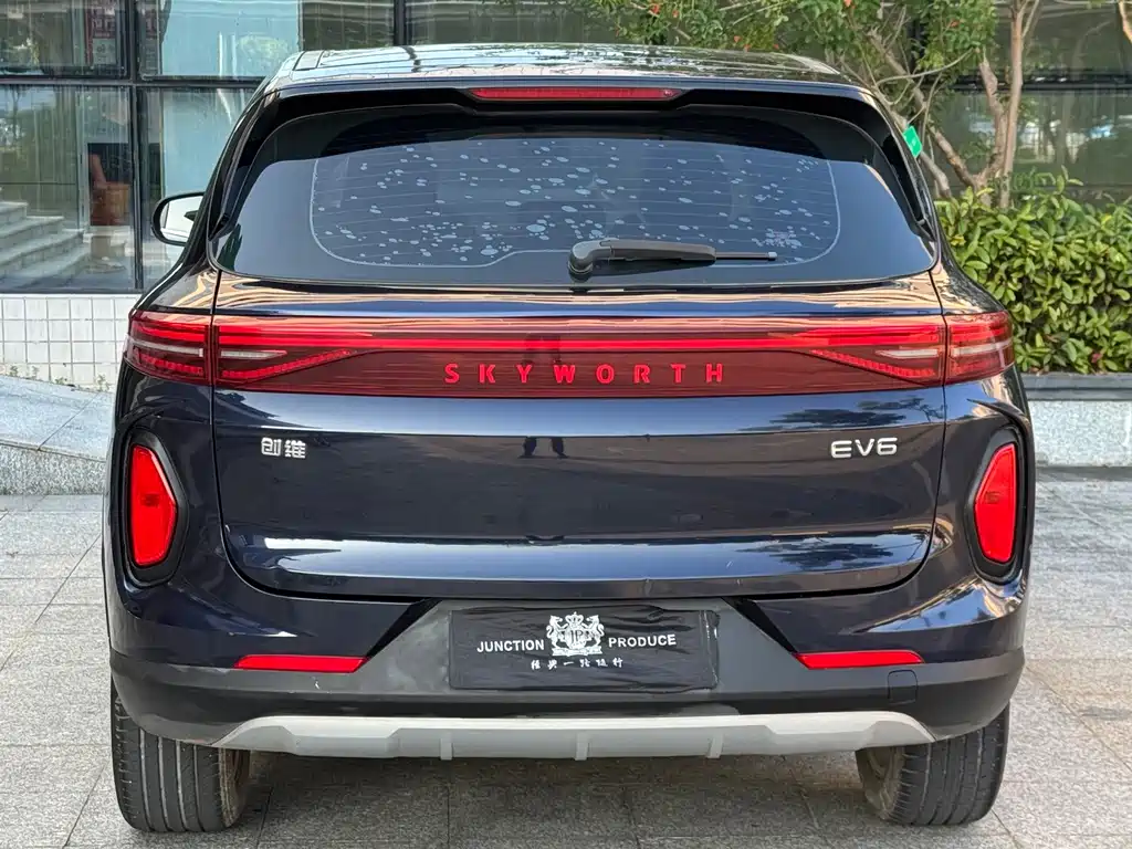 Skyworth EV6 — миниатюра 5
