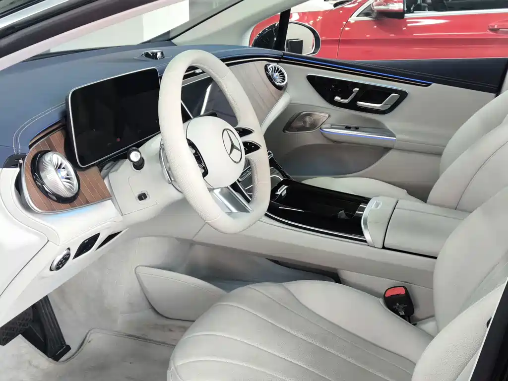 Mercedes-Benz EQE — миниатюра 8