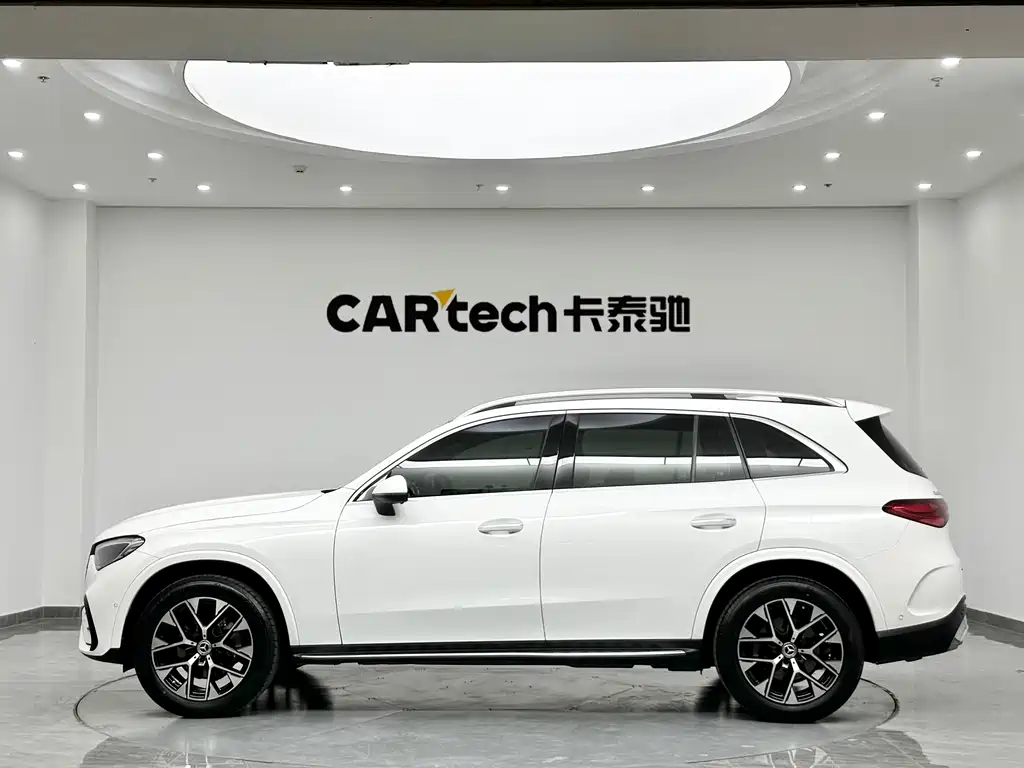 Mercedes-Benz GLC 2024 GLC 260 L 4MATIC Luxury 5 мест