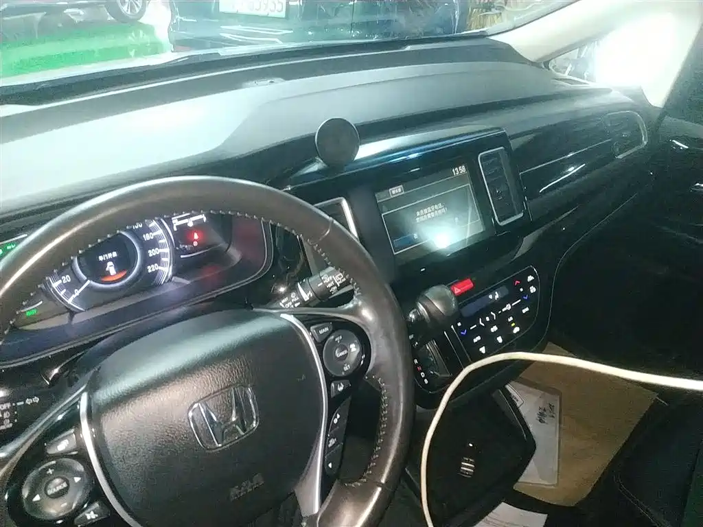 Honda Elysion 2019 2.0L Luxury