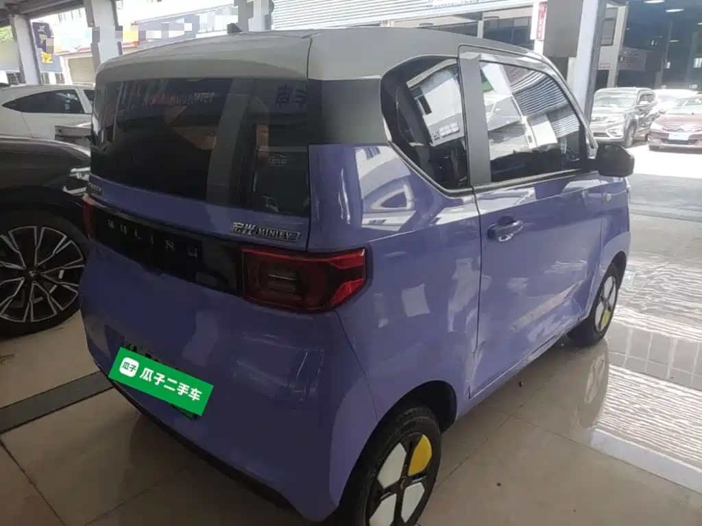 Wuling MINIEV — миниатюра 7