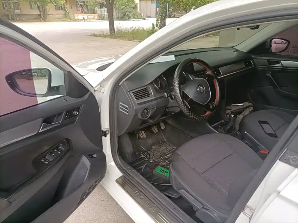 Volkswagen Bora — миниатюра 16