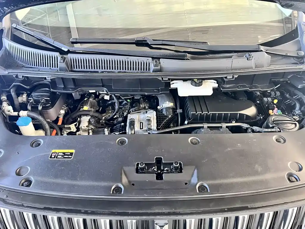 Hongqi Hongqi HQ9 PHEV — миниатюра 13