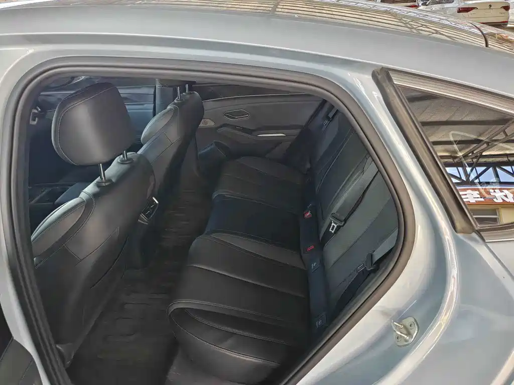 BYD Qin L — миниатюра 7