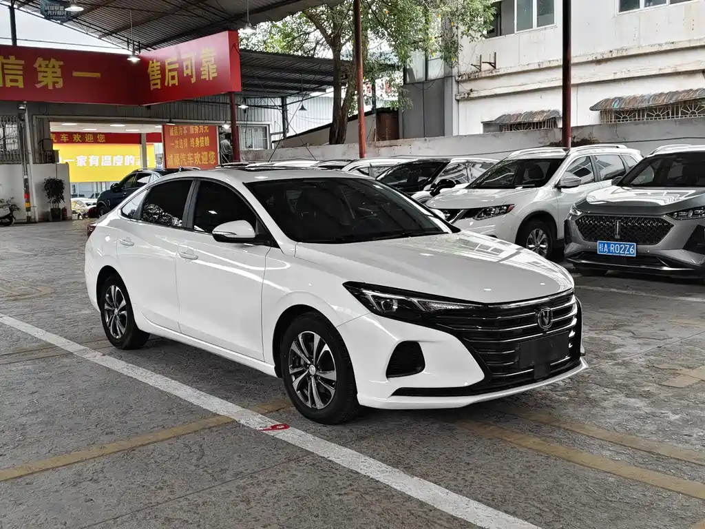 Changan Eado — миниатюра 3