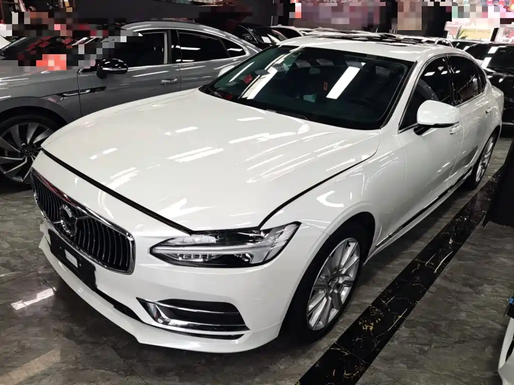 Volvo S90 2020