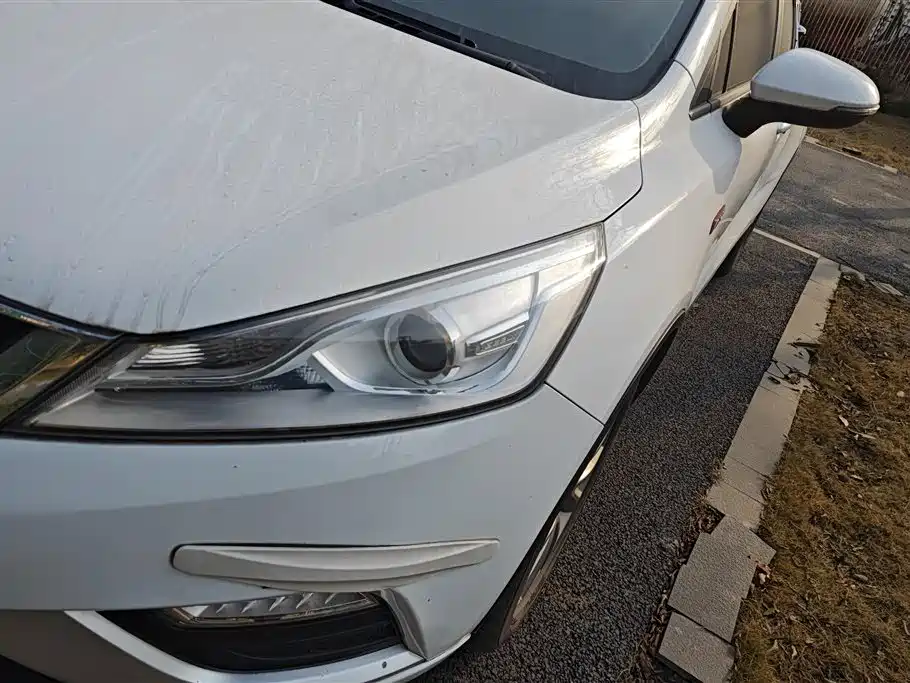 GEELY AUTOMOBILE EMGRAND GS