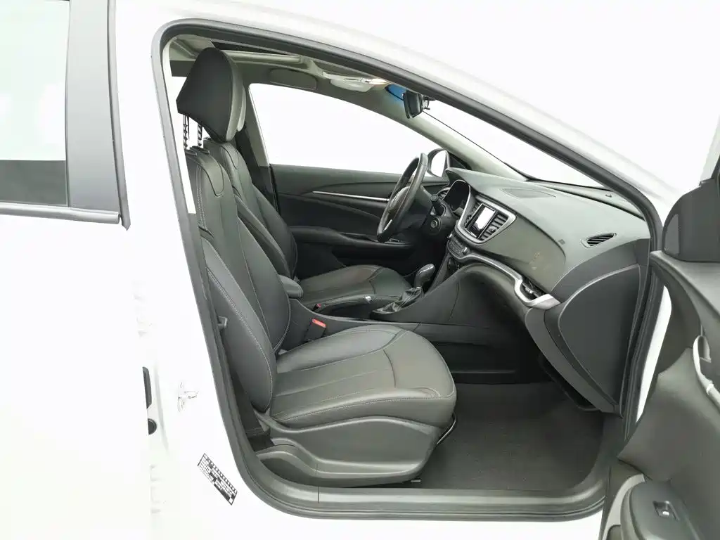 Buick Excelle — миниатюра 23