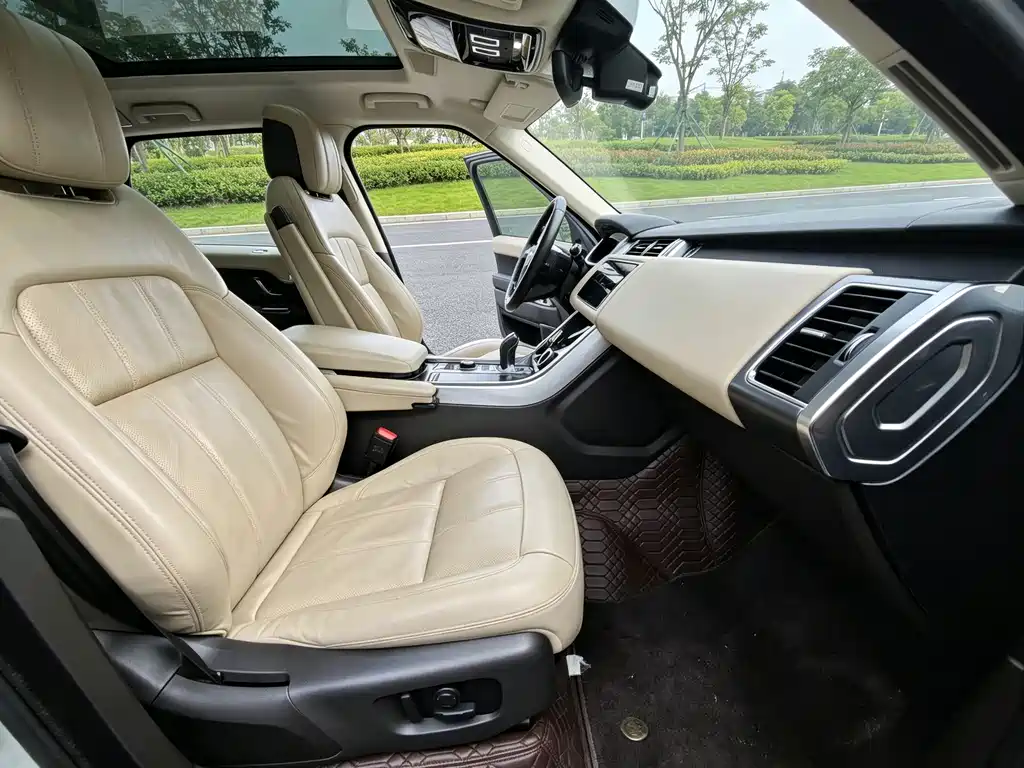 Land Rover Sport PHEV — миниатюра 6