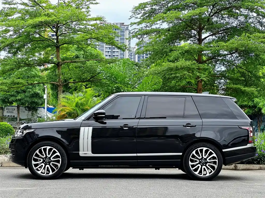 Land Rover Range Rover 2017 3.0 SC V6 Vogue Long Wheelbase