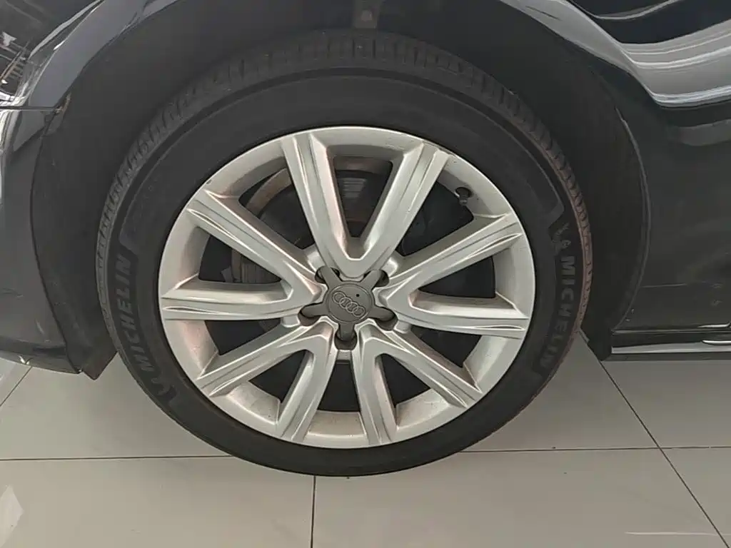 Audi A6L — миниатюра 23