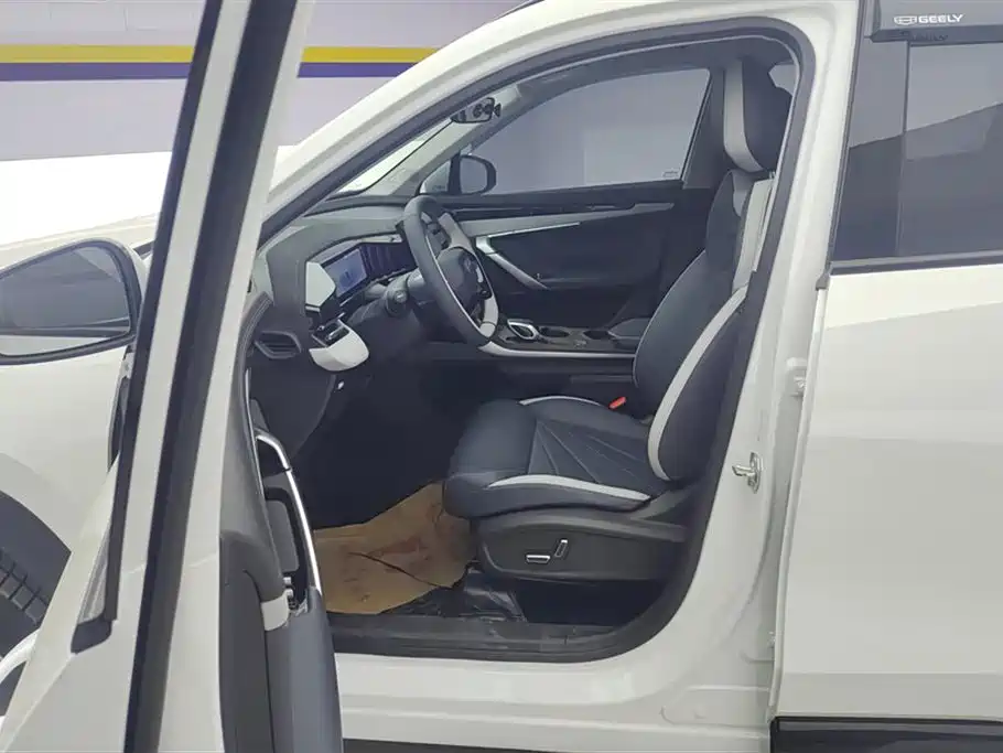 GEELY AUTOMOBILE BOYUE L