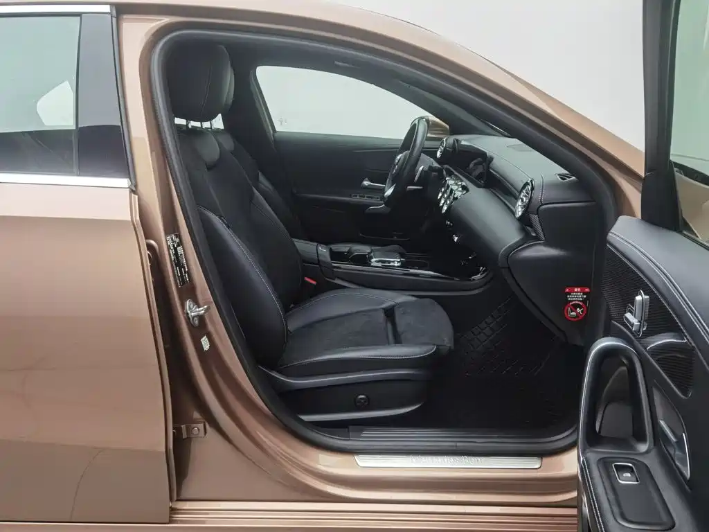 Mercedes-Benz A-Class — миниатюра 23