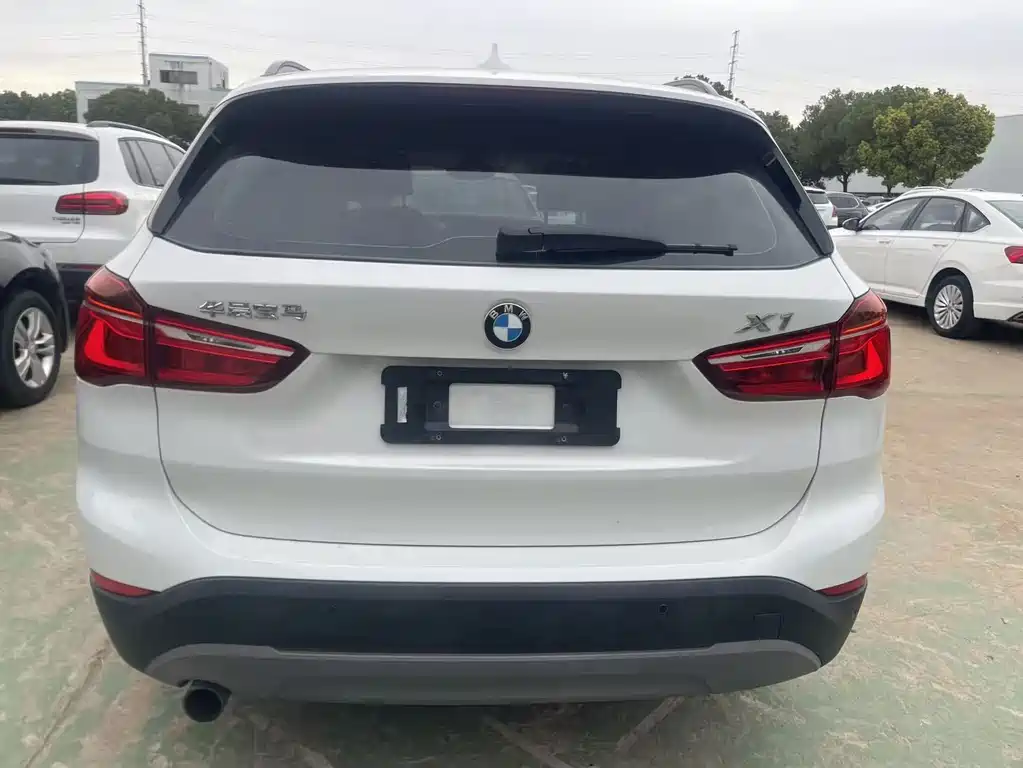 BMW X1 — миниатюра 12
