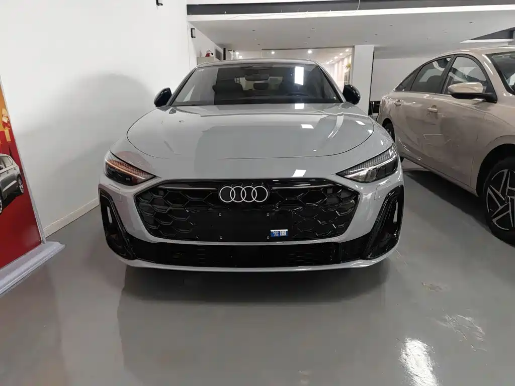 Audi A5L — миниатюра 3