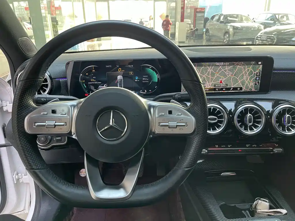 MERCEDES-BENZ A CLASS