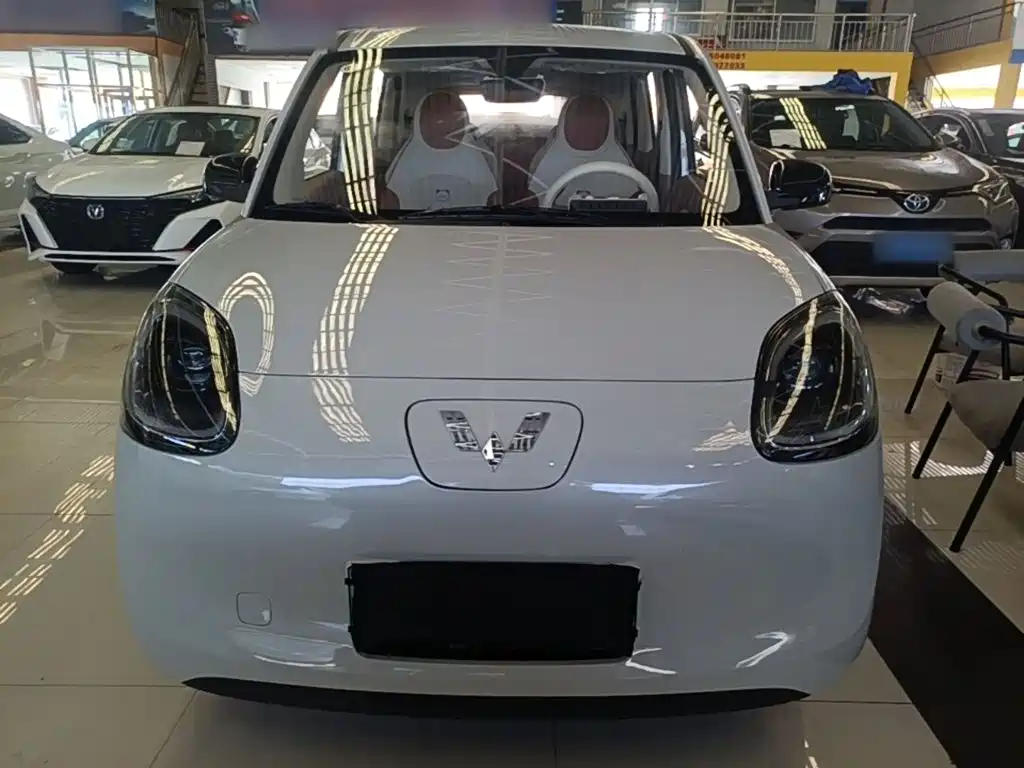 Wuling MINIEV — миниатюра 3