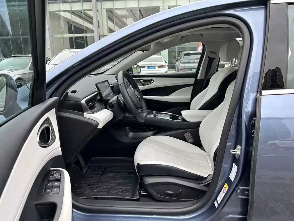BYD Seal 05 DM-i — миниатюра 5