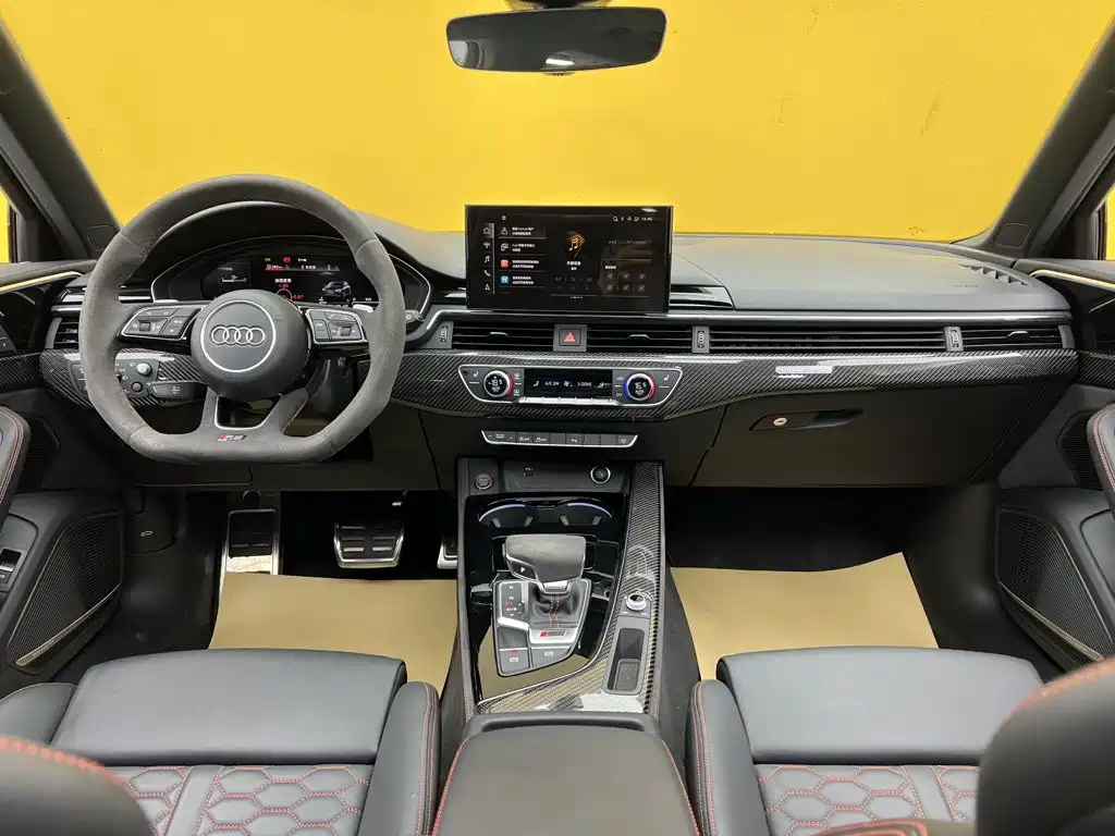 Audi RS 4 — миниатюра 16