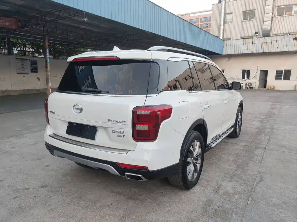 GAC TRUMPCHI GS8