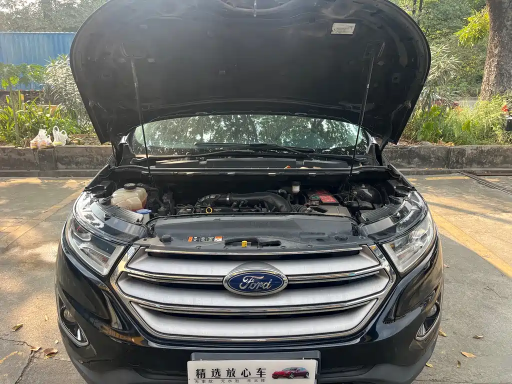 Ford Edge — миниатюра 16