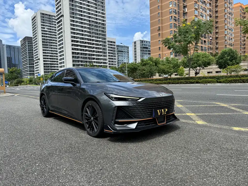 Changan UNI-V — миниатюра 3