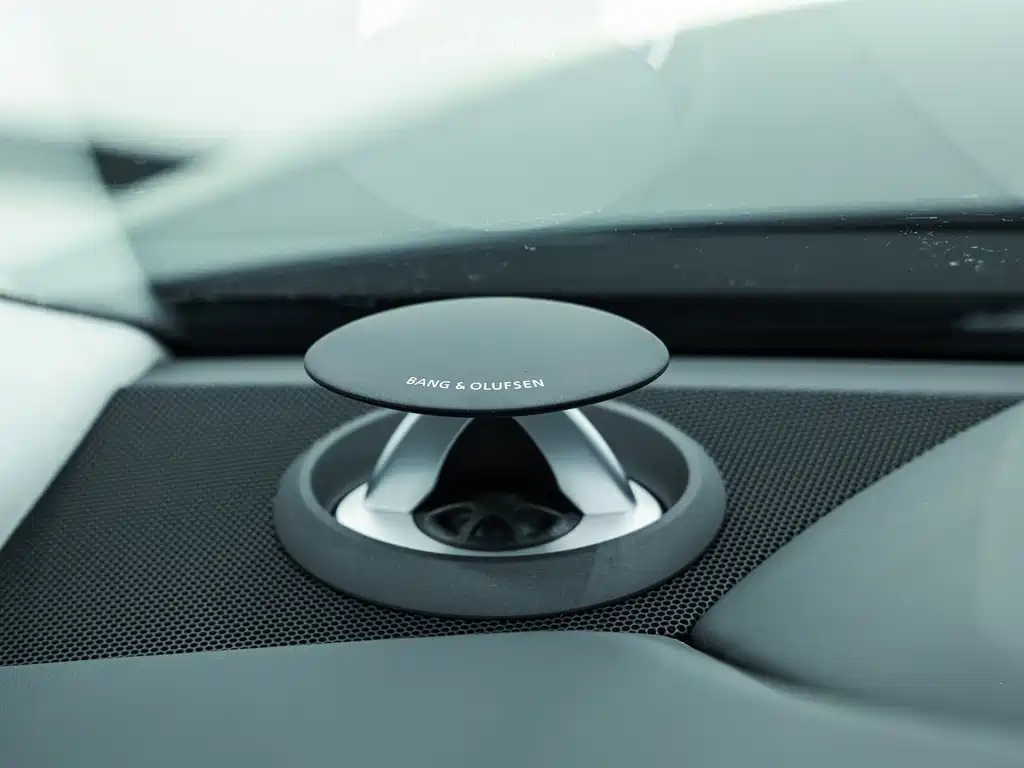 Audi A8 — миниатюра 21