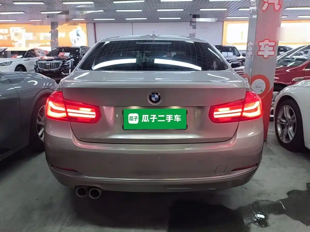 BMW 3 Series — миниатюра 6