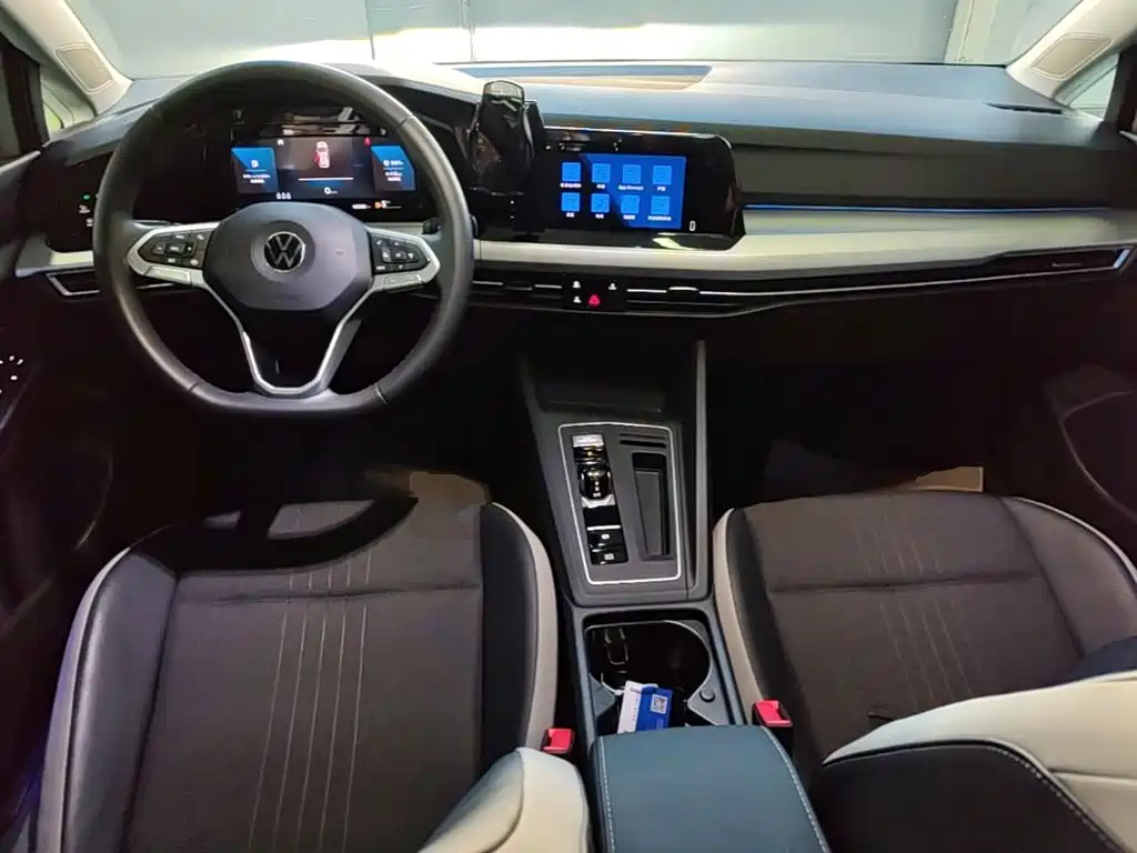 Volkswagen Golf — миниатюра 10