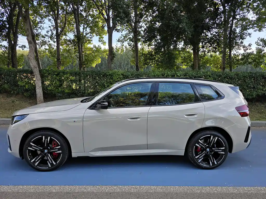 BMW X3 M50 — миниатюра 14