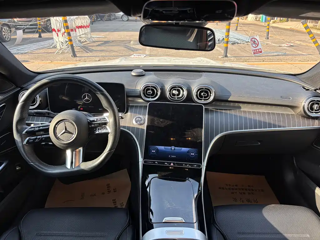 Mercedes-Benz C-Class — миниатюра 5