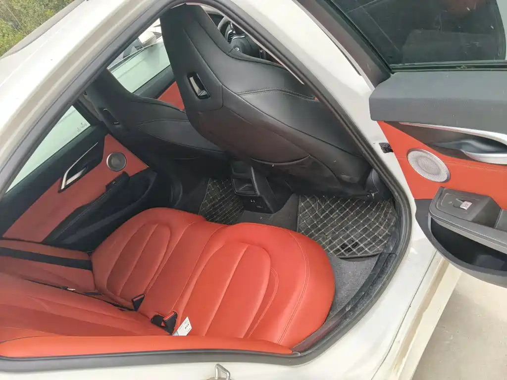 BMW 1 Series — миниатюра 6